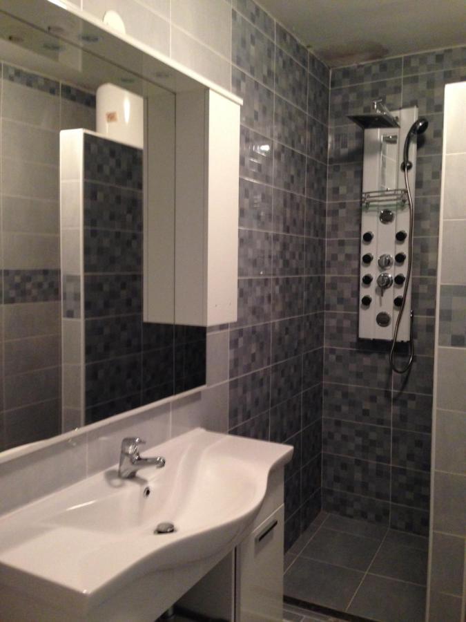 Apartment Katarina Πόρετς Εξωτερικό φωτογραφία